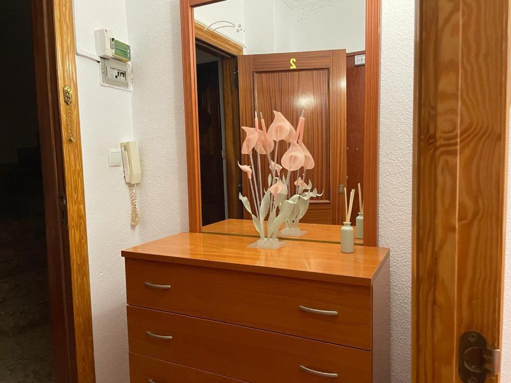 Apartamento De 1 Dormitorio En Buena Ubicacion Apartment Albacete Bagian luar foto